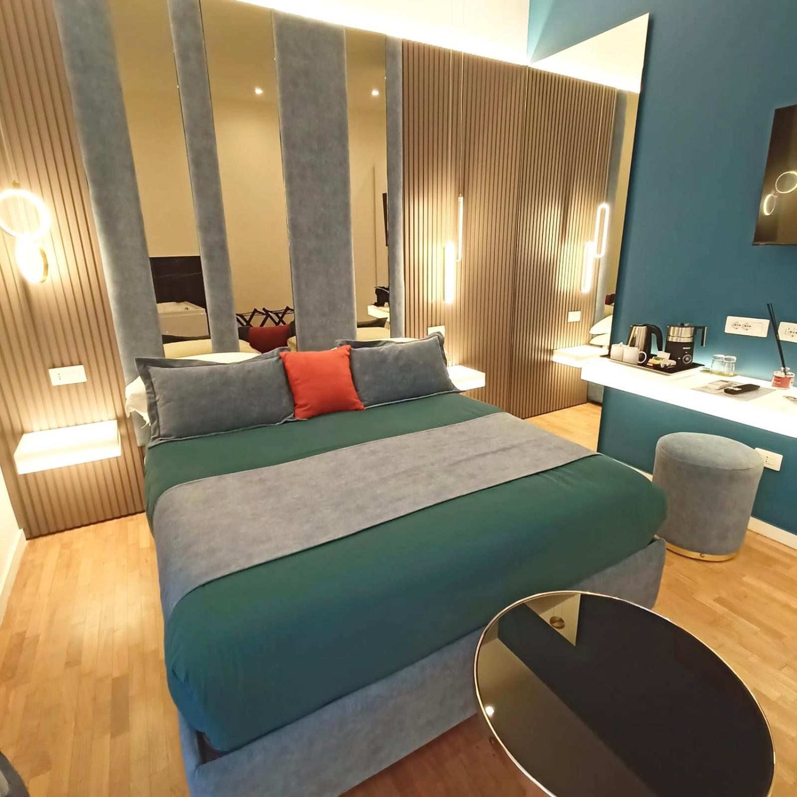 La Lepre Felice-Bovio Hotel เนเปิลส์ ภายนอก รูปภาพ